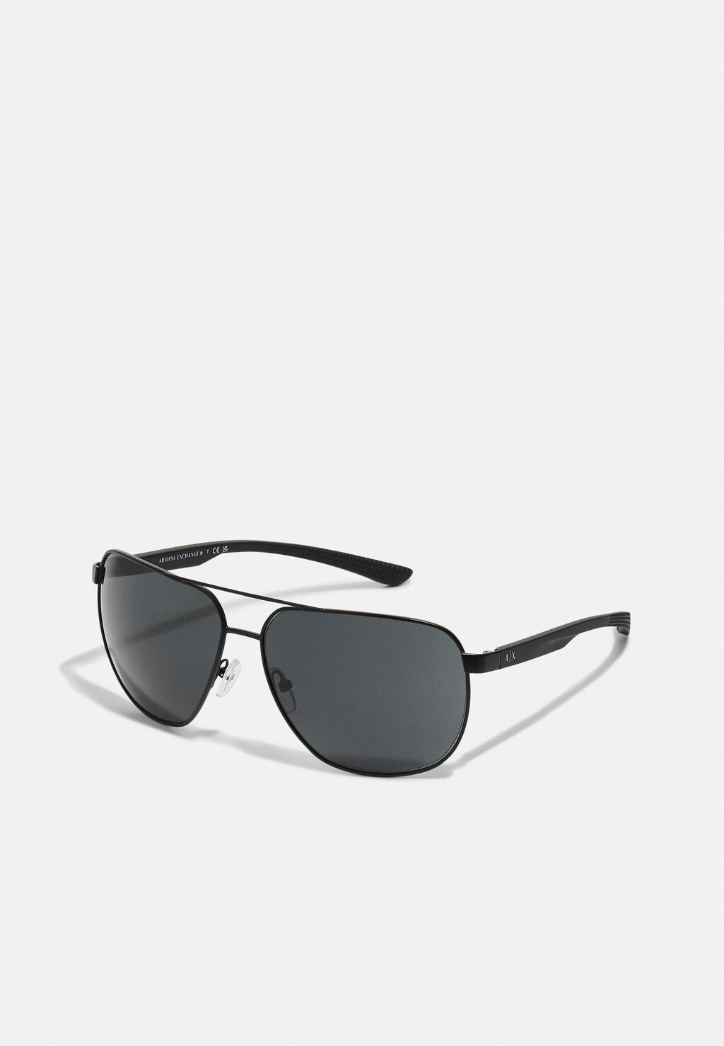 Солнцезащитные очки Armani Exchange, матовый черный
Солнцезащитные очки Armani Exchange, матовый черный