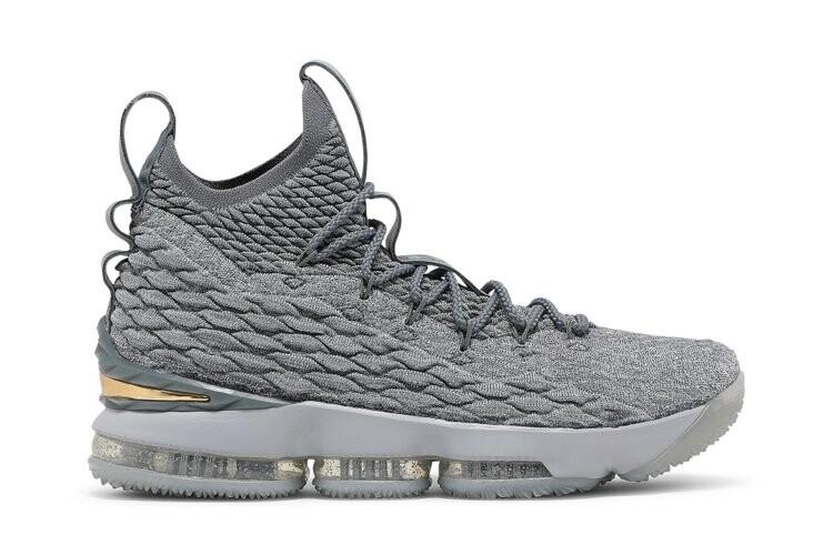 Кроссовки Nike LeBron 15 'City Edition', серый
Кроссовки Nike LeBron 15 'City Edition', серый