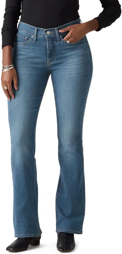 Женские джинсы Levi's Plus-Size 315 с эффектом кроя Bootcut, (New) Grassy Sassy (Stretch)
Женские джинсы Levi's Plus-Size 315 с эффектом кроя Bootcut, (New) Grassy Sassy (Stretch)