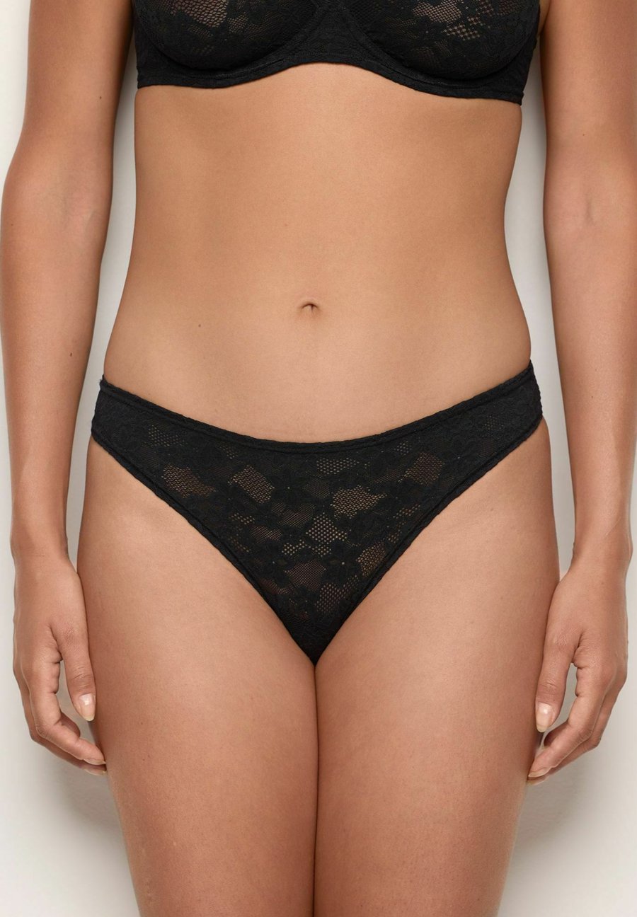 Брифы Yamamay Briefs, Black Floral/Black
Брифы Yamamay Briefs, Black Floral/Black