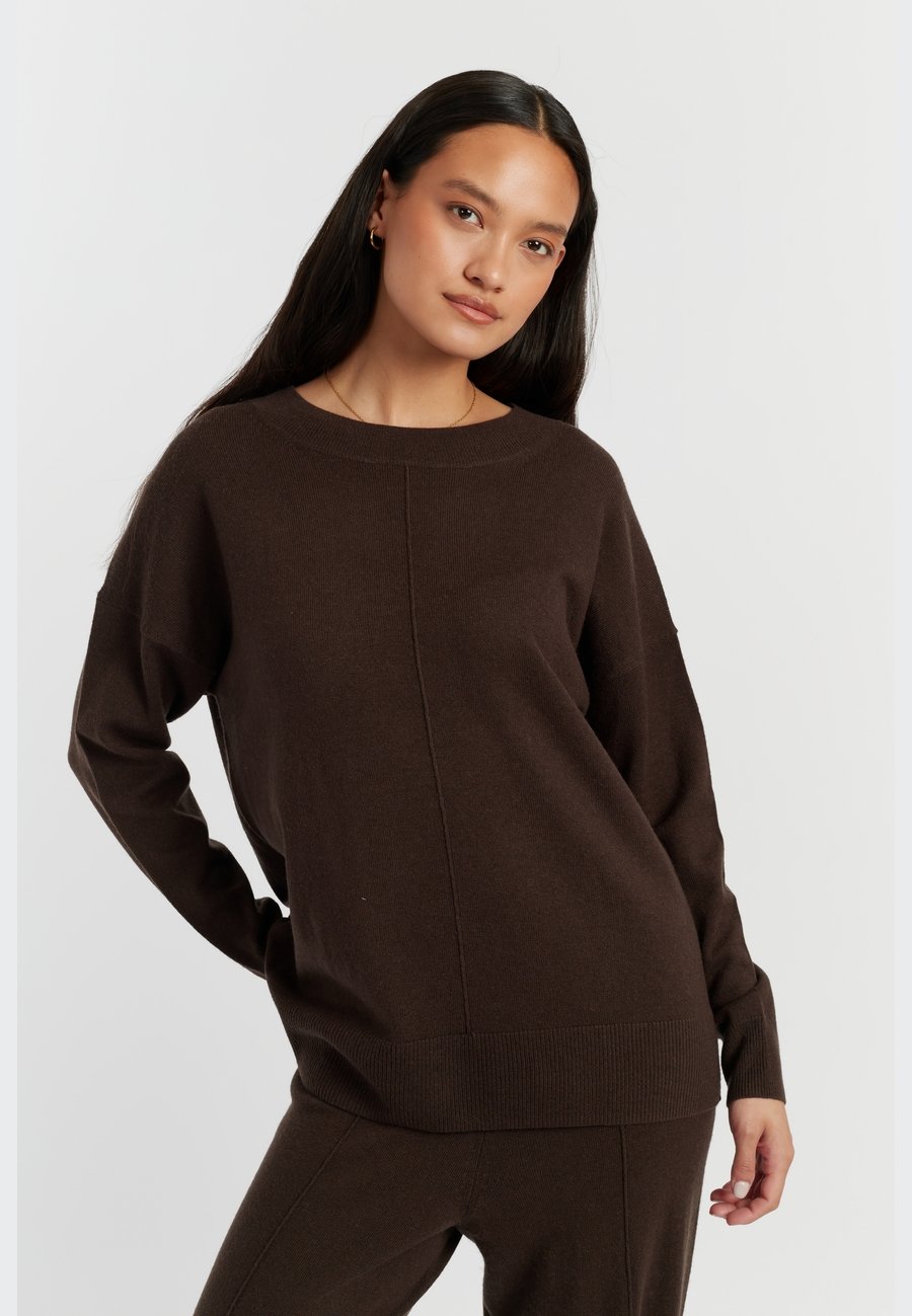 Джемпер CHINTI & PARKER WIDE SLOUCHY, Chocolate/Brown
Джемпер CHINTI & PARKER WIDE SLOUCHY, Chocolate/Brown