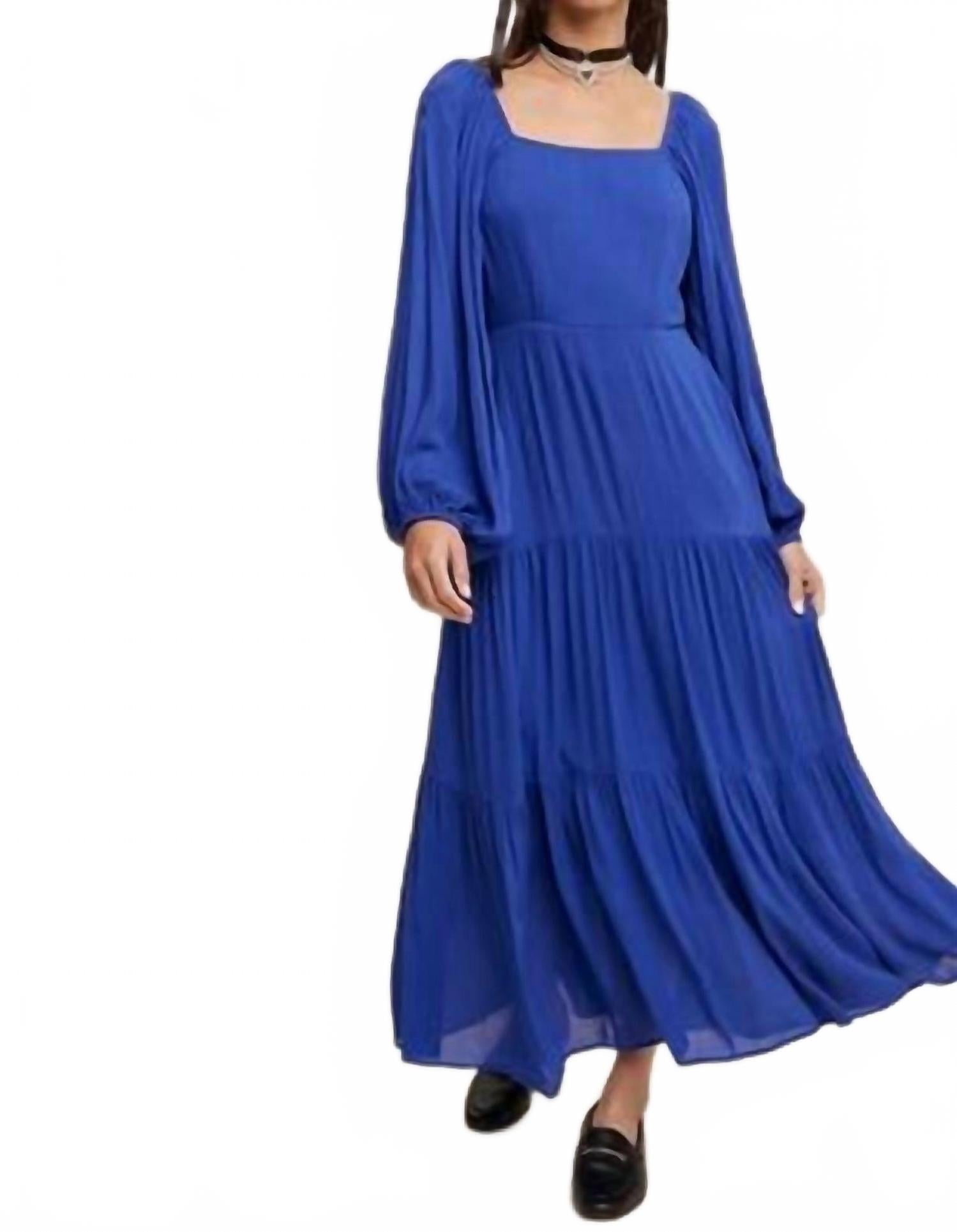 Элегантное платье макси Энн Маргарет в королевском синем Listicle
Элегантное платье макси Энн Маргарет в королевском синем Listicle