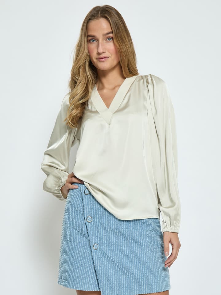 Блузка цвета светлой березы minus
Блузка цвета светлой березы minus