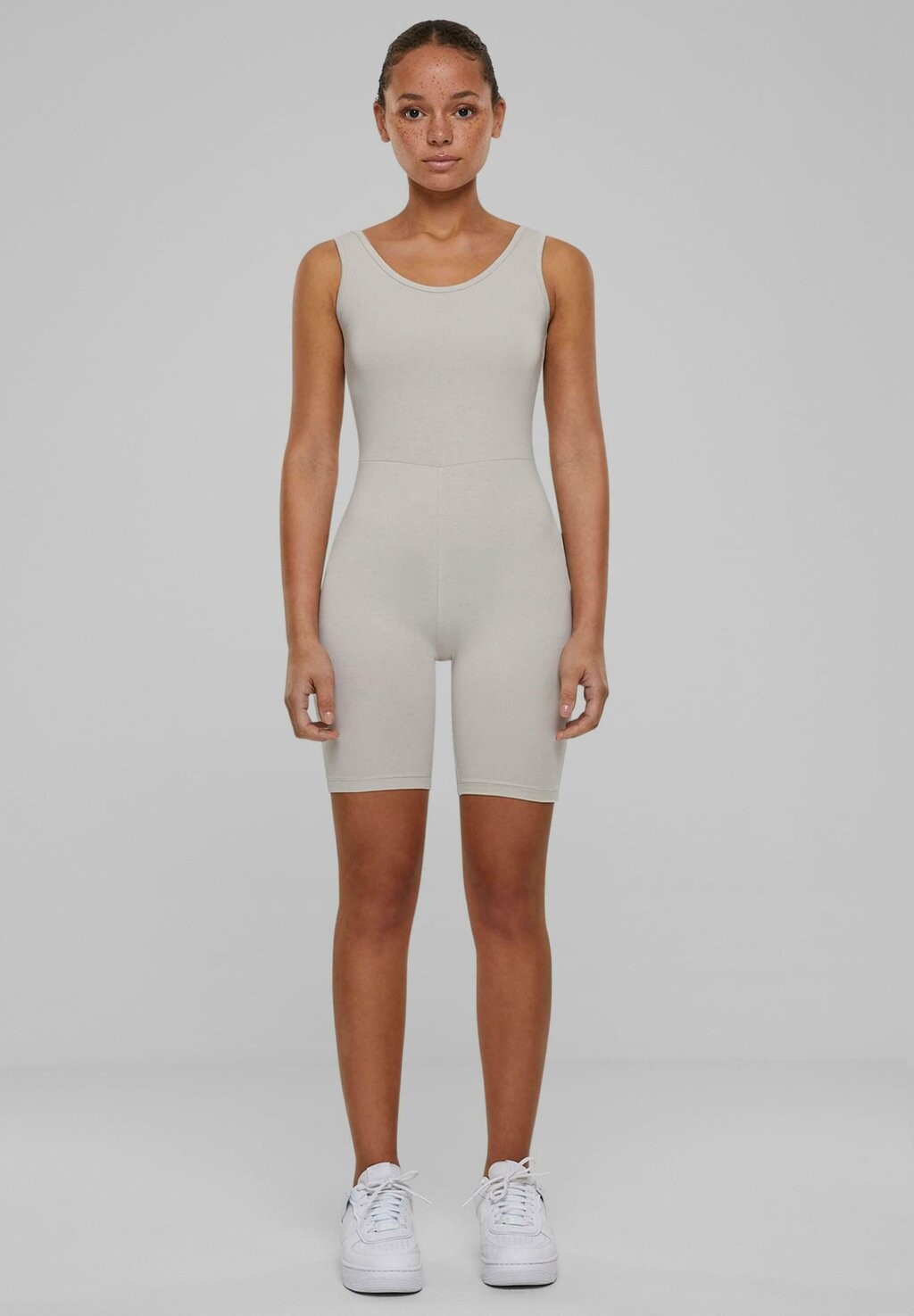 Комбинезон Urban Classics, бежевый
Комбинезон Urban Classics, бежевый