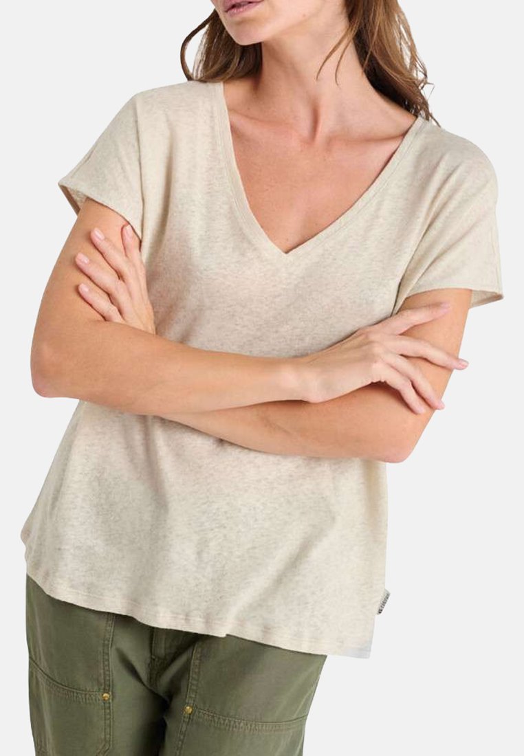 Базовая футболка Le Temps Des Cerises, кремовый
Базовая футболка Le Temps Des Cerises, кремовый