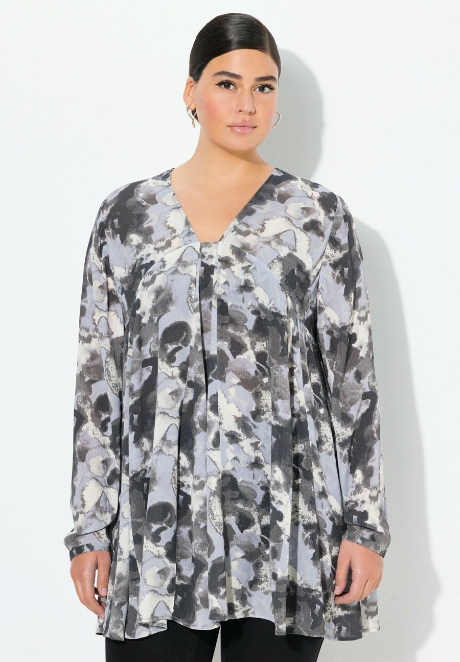 Блуза Ulla Popken ABSTRACT, Graphite Grey/Grey
Блуза Ulla Popken ABSTRACT, Graphite Grey/Grey