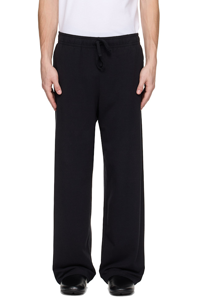 Джерси расслабленные прямые спортивные брюки Skims, цвет obsidian
Джерси расслабленные прямые спортивные брюки Skims, цвет obsidian