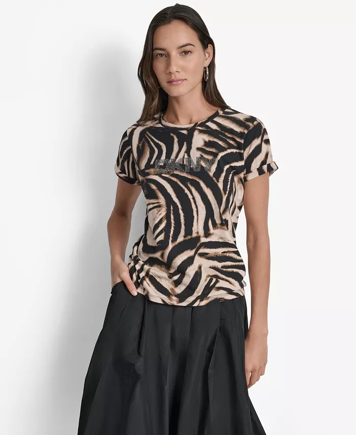 Женская футболка с круглым вырезом и принтом логотипа DKNY, черный
Женская футболка с круглым вырезом и принтом логотипа DKNY, черный