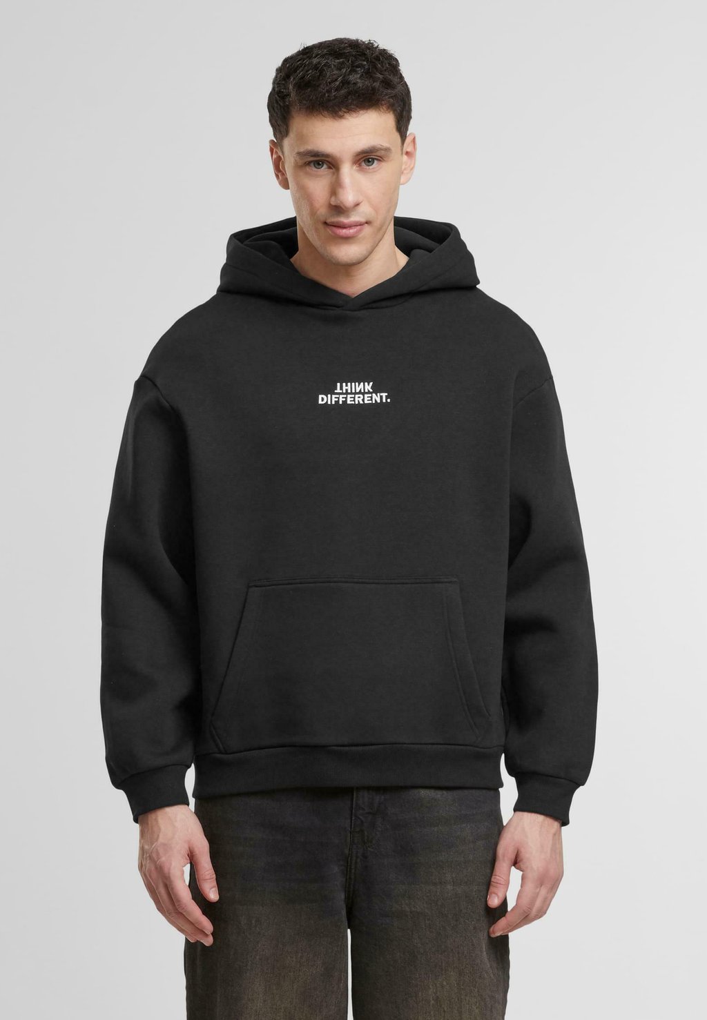 Толстовка Hoodie Mister Tee, черный
Толстовка Hoodie Mister Tee, черный