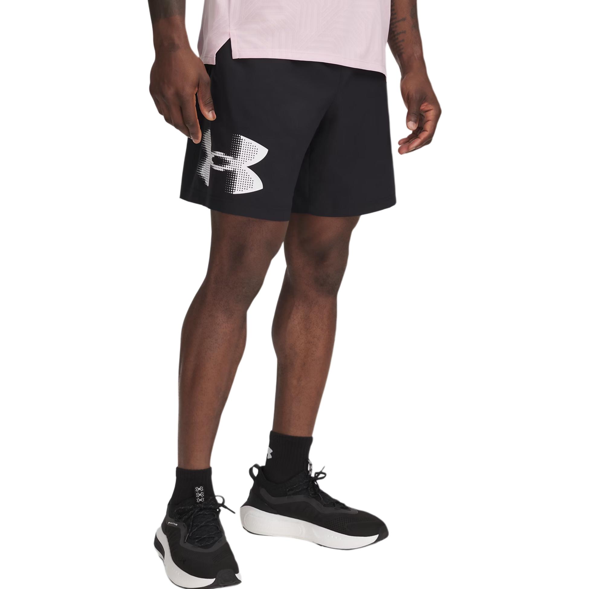 Under Armour Мужские спортивные шорты TechWOVEN Collection SS25 Black
Under Armour Мужские спортивные шорты TechWOVEN Collection SS25 Black