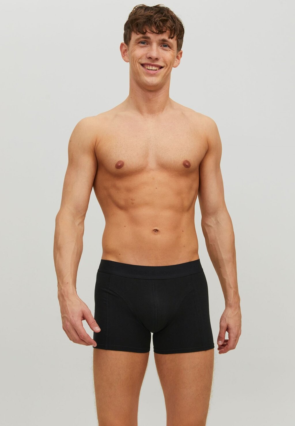 Боксеры 5PACK Jack & Jones, черный
Боксеры 5PACK Jack & Jones, черный