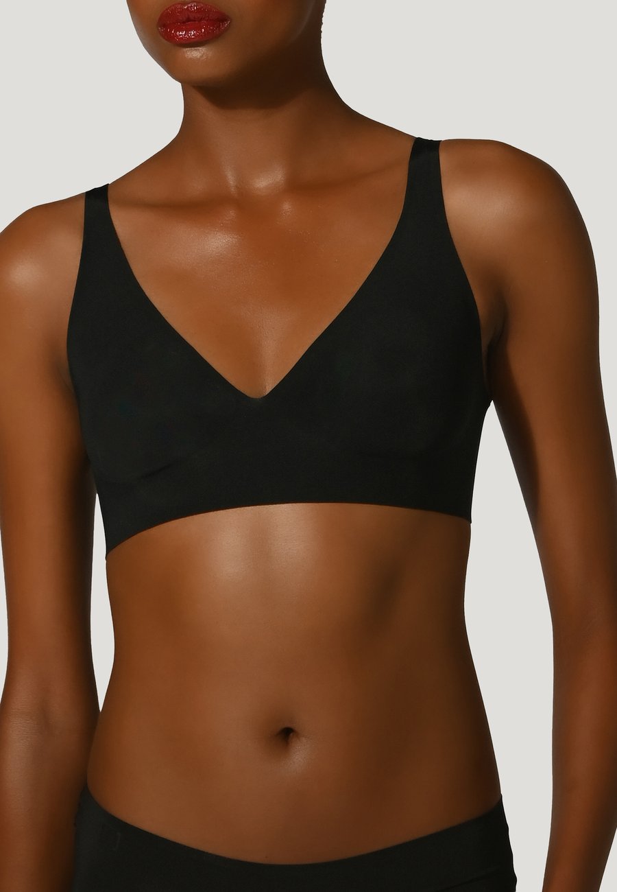 Бюстгальтер Wolford PURE SKIN, Black
Бюстгальтер Wolford PURE SKIN, Black