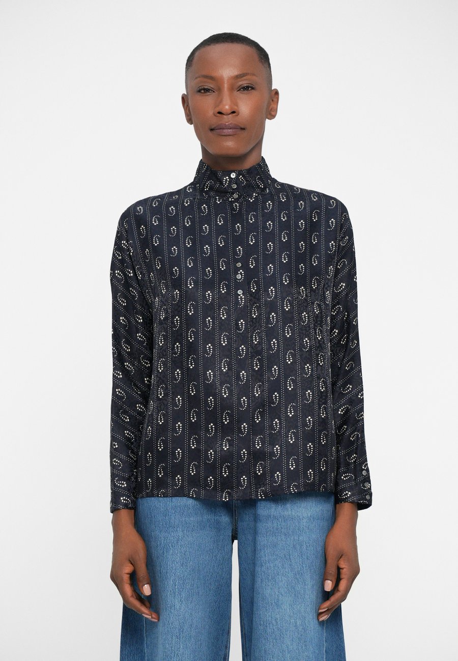 Блуза Tory Burch Button-down blouse, Medium Navy/Dark Blue
Блуза Tory Burch Button-down blouse, Medium Navy/Dark Blue