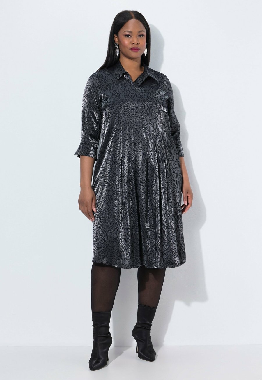 Платье Ulla Popken ANIMAL PRINT 3/4 SLEEVE , Black
Платье Ulla Popken ANIMAL PRINT 3/4 SLEEVE , Black