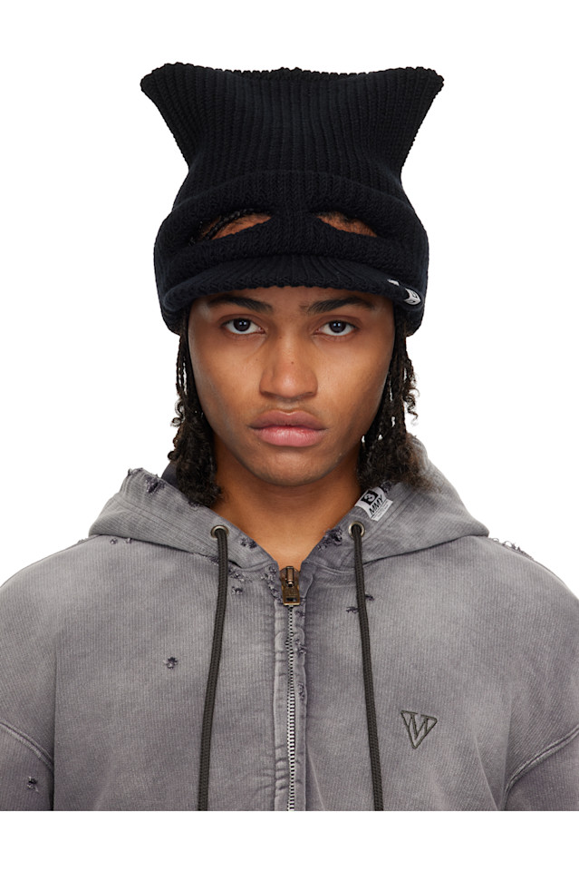 Вязаная шапка-козырек в виде кошки в маске Maison Mihara Yasuhiro, черный
Вязаная шапка-козырек в виде кошки в маске Maison Mihara Yasuhiro, черный