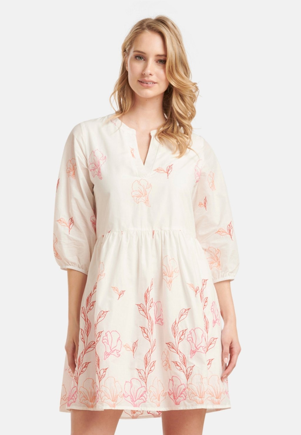 Повседневное платье Smashed Lemon, белый
Повседневное платье Smashed Lemon, белый