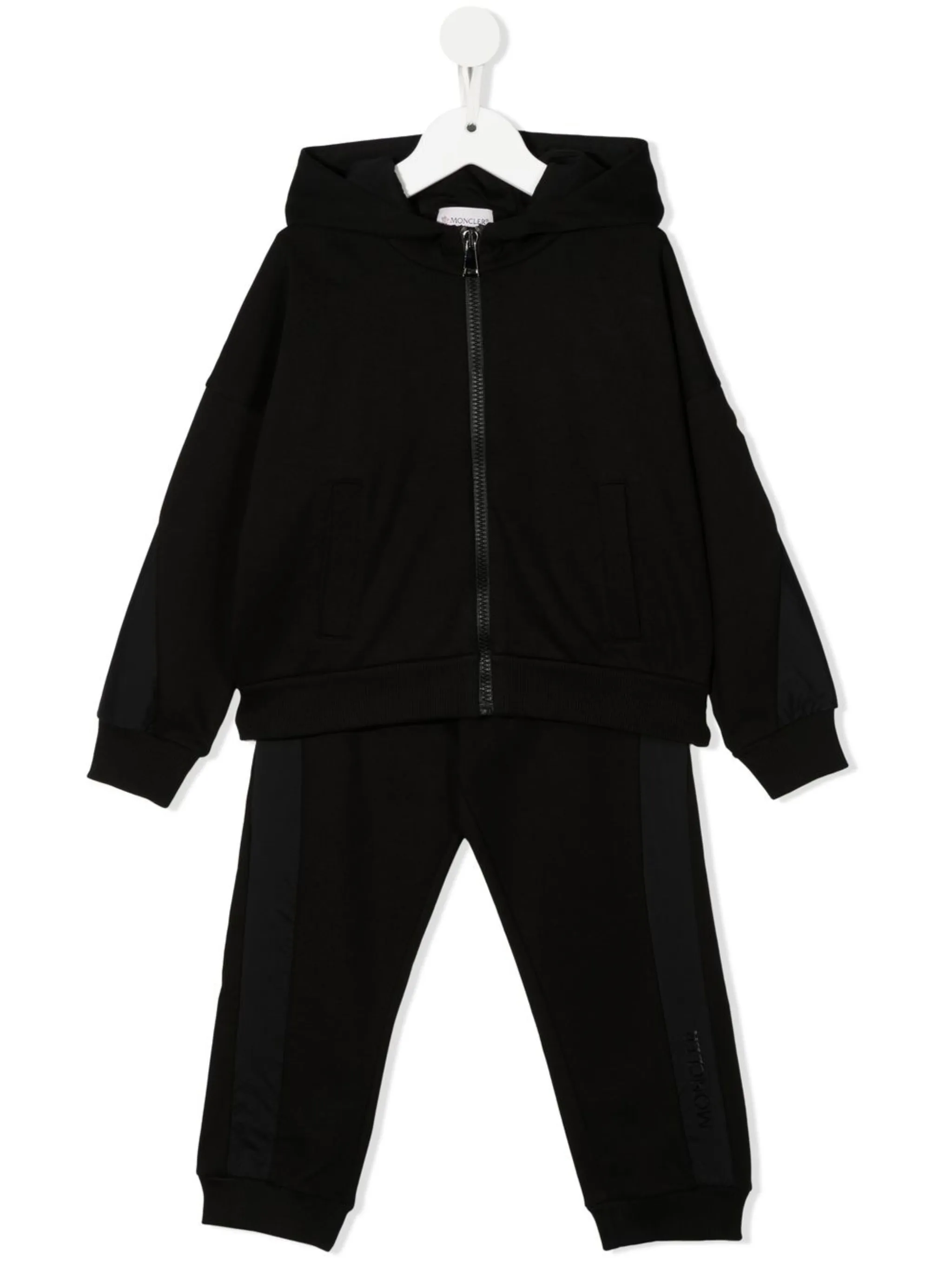 Спортивный костюм Moncler Enfant, черный
Спортивный костюм Moncler Enfant, черный