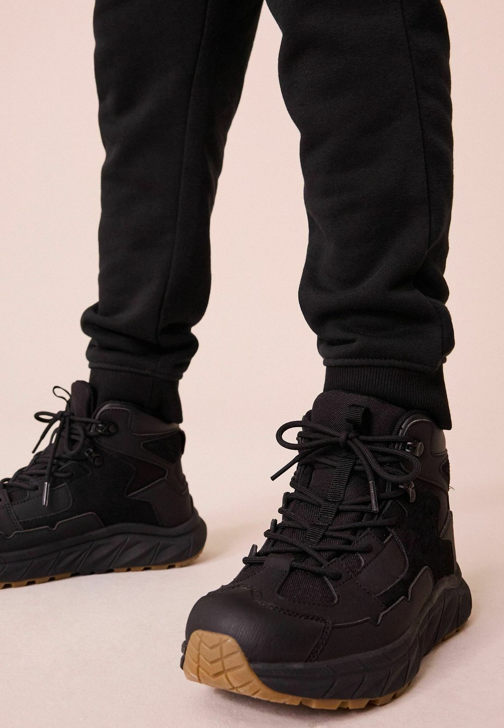 Ботильоны на шнуровке REGULAR FIT Next, черный
Ботильоны на шнуровке REGULAR FIT Next, черный