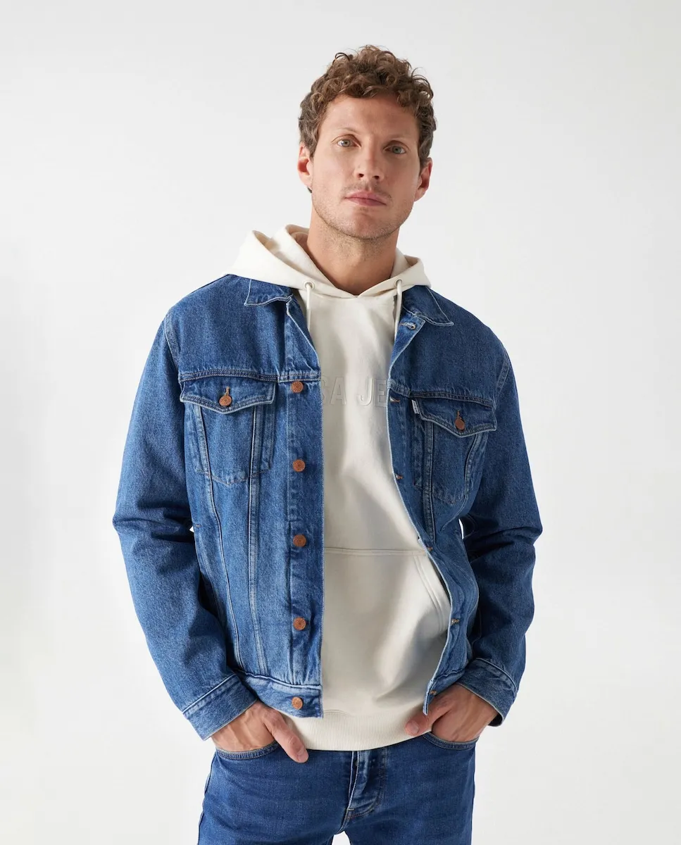 Женская джинсовая куртка на пуговицах синего цвета Salsa Jeans
Женская джинсовая куртка на пуговицах синего цвета Salsa Jeans