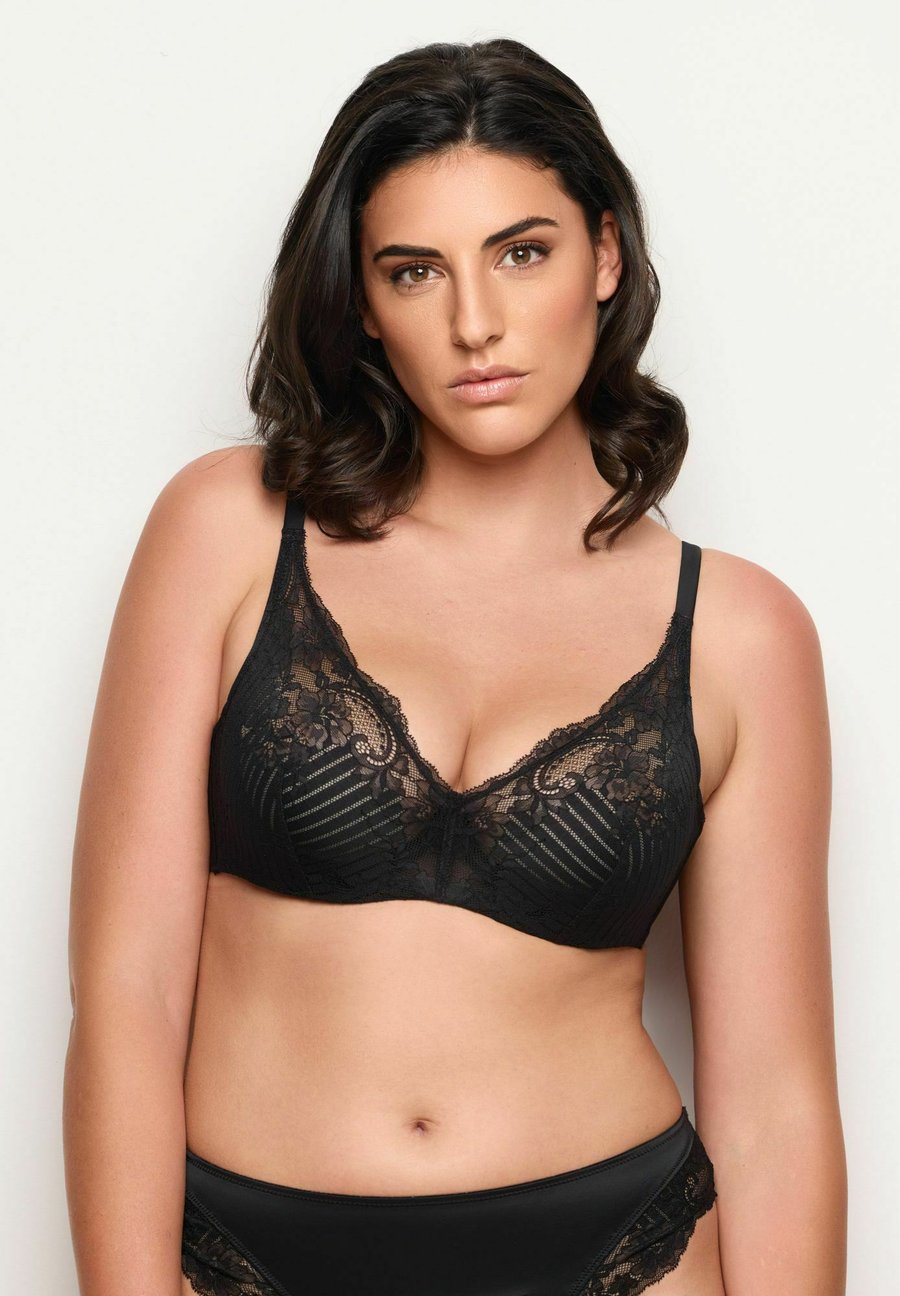 Бюстгальтер Yamamay MALICE, Black Floral/Black
Бюстгальтер Yamamay MALICE, Black Floral/Black