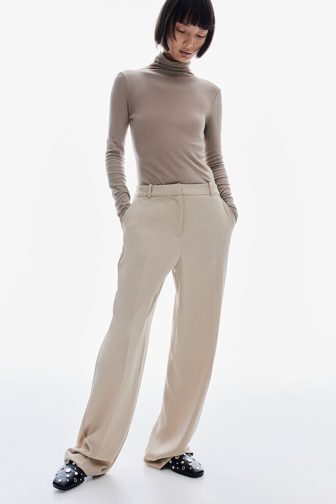 Прямые брюки H&M, бежевый
Прямые брюки H&M, бежевый