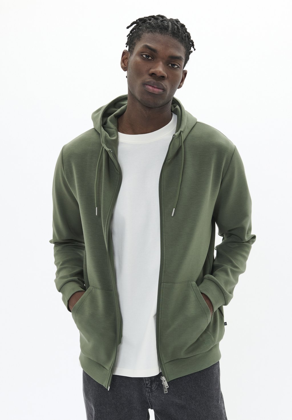 Толстовка на молнии THEO Matinique, зеленый
Толстовка на молнии THEO Matinique, зеленый