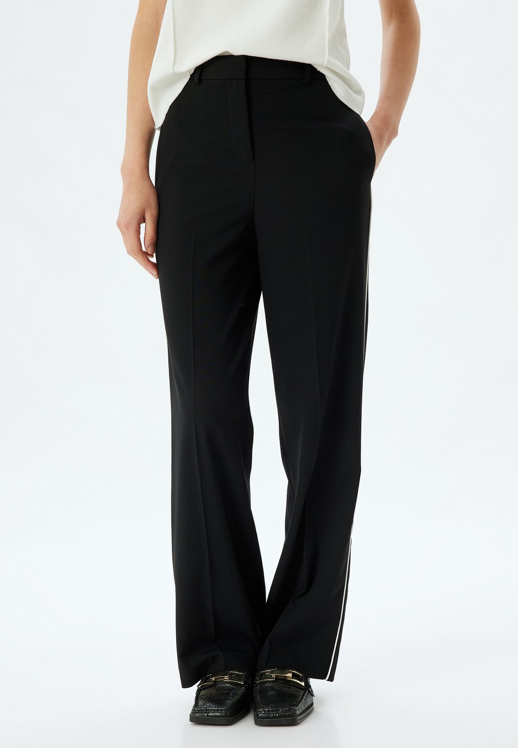 Брюки STRIPED Koton, черный
Брюки STRIPED Koton, черный