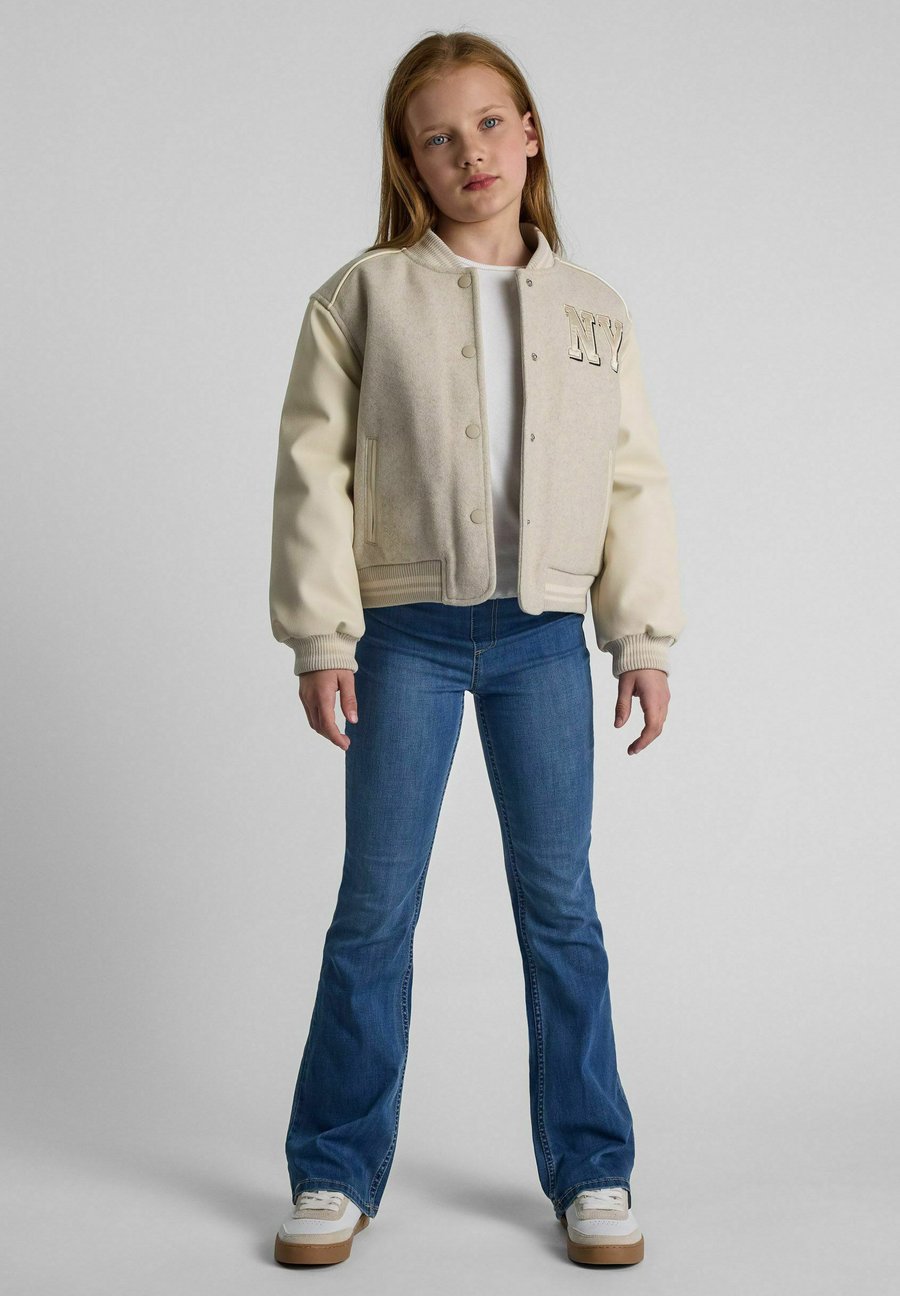 Зимняя куртка MINOTI VARSITY COLLEGE STYLE, Oatmeal Marl Stone/Mottled Beige
Зимняя куртка MINOTI VARSITY COLLEGE STYLE, Oatmeal Marl Stone/Mottled Beige