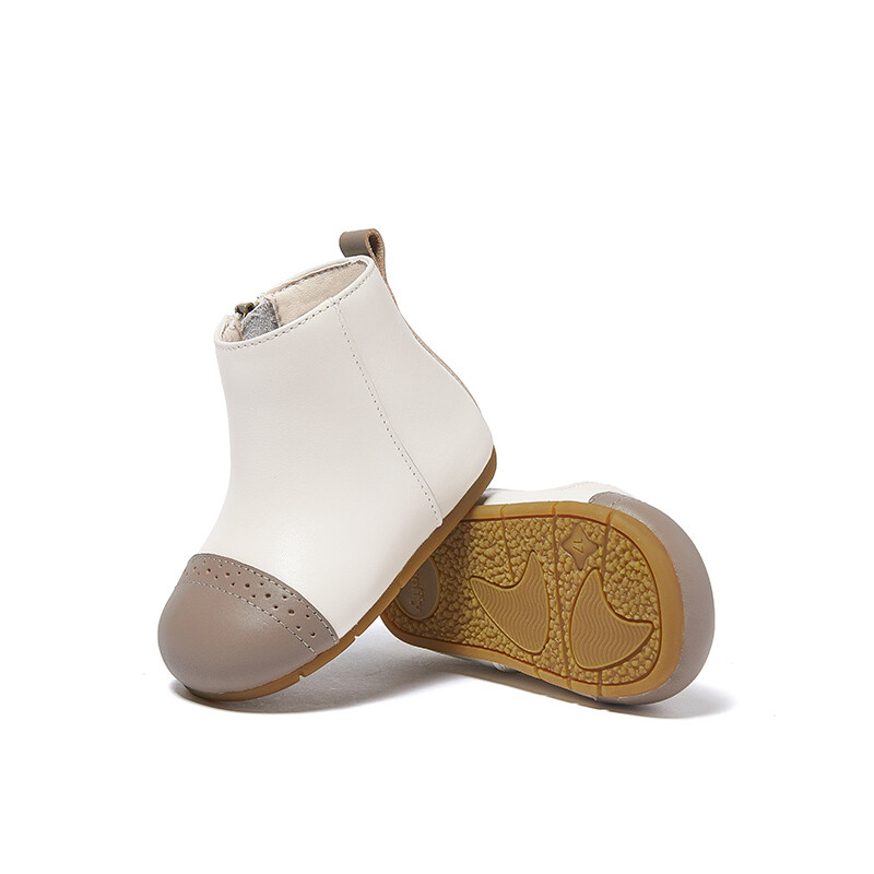 Обувь для малышей, кроссовки Snoffy, черный
Обувь для малышей, кроссовки Snoffy, черный