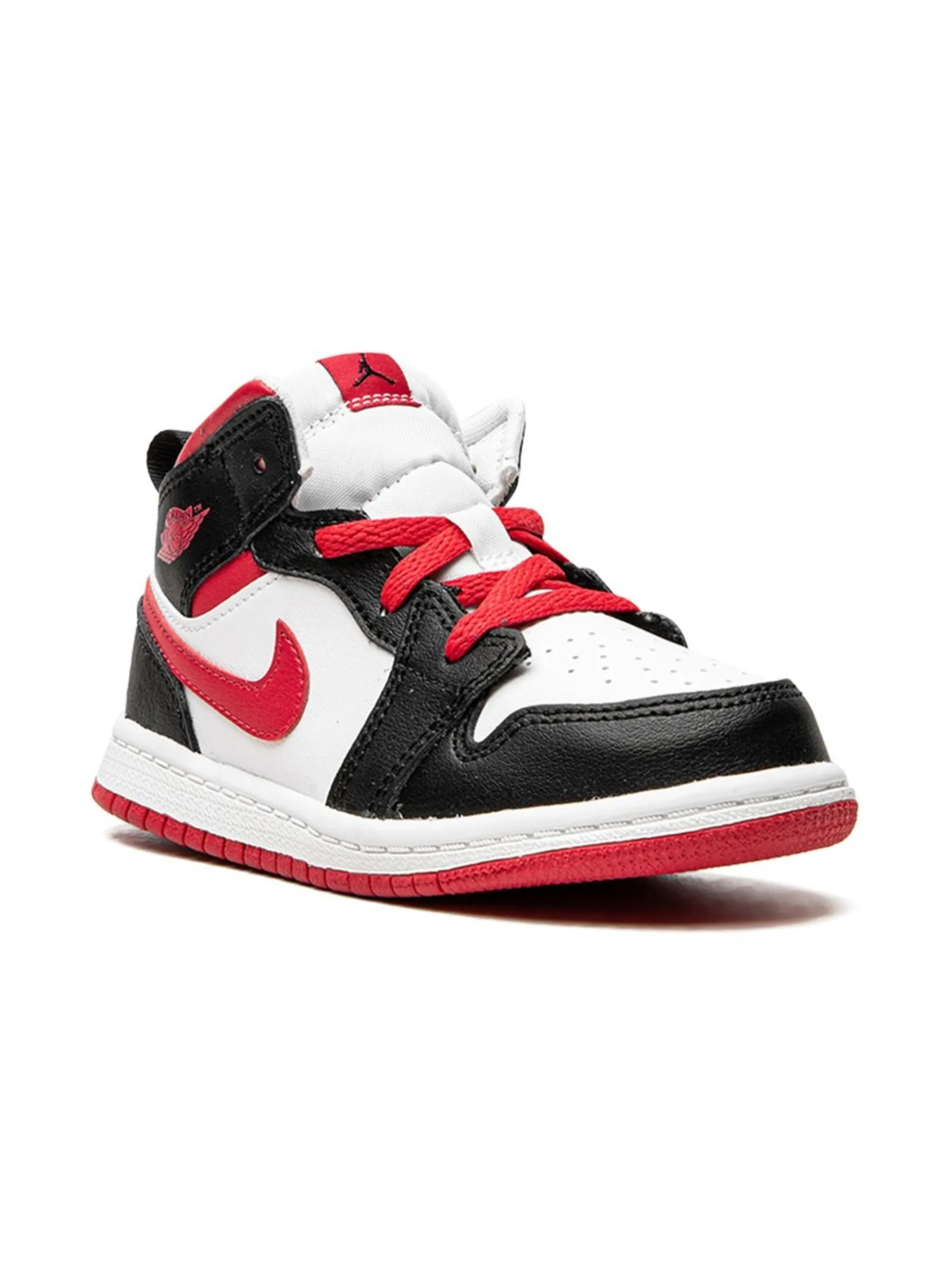 Кроссовки Jordan 1 Mid Jordan Kids, черный
Кроссовки Jordan 1 Mid Jordan Kids, черный
