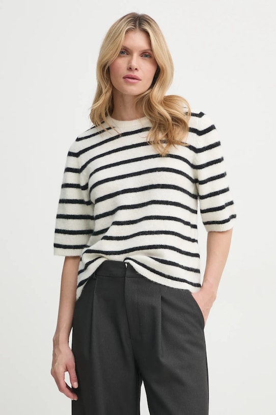 Свитер Gestuz, бежевый
Свитер Gestuz, бежевый