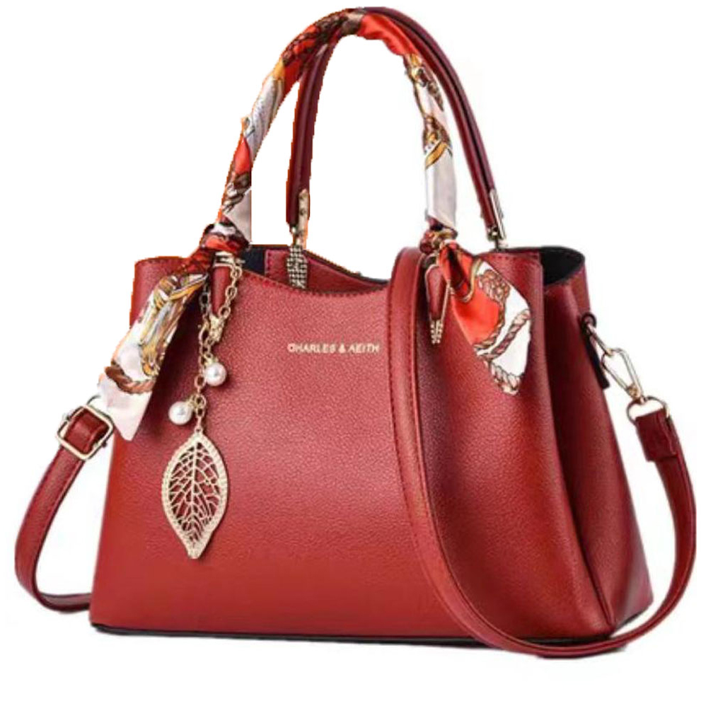 Сумка через плечо из ПВХ, повседневная женская, красная/черная/экрю/королевский синий/бордовая PINK·LAND
Сумка через плечо из ПВХ, повседневная женская, красная/черная/экрю/королевский синий/бордовая PINK·LAND