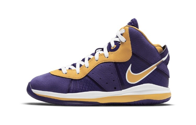 Детские баскетбольные кроссовки Nike Lebron 8 BP
Детские баскетбольные кроссовки Nike Lebron 8 BP