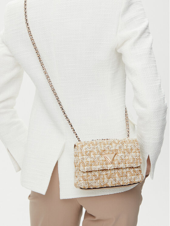 Сумочка HWGM87 48740 Guess, золотой
Сумочка HWGM87 48740 Guess, золотой