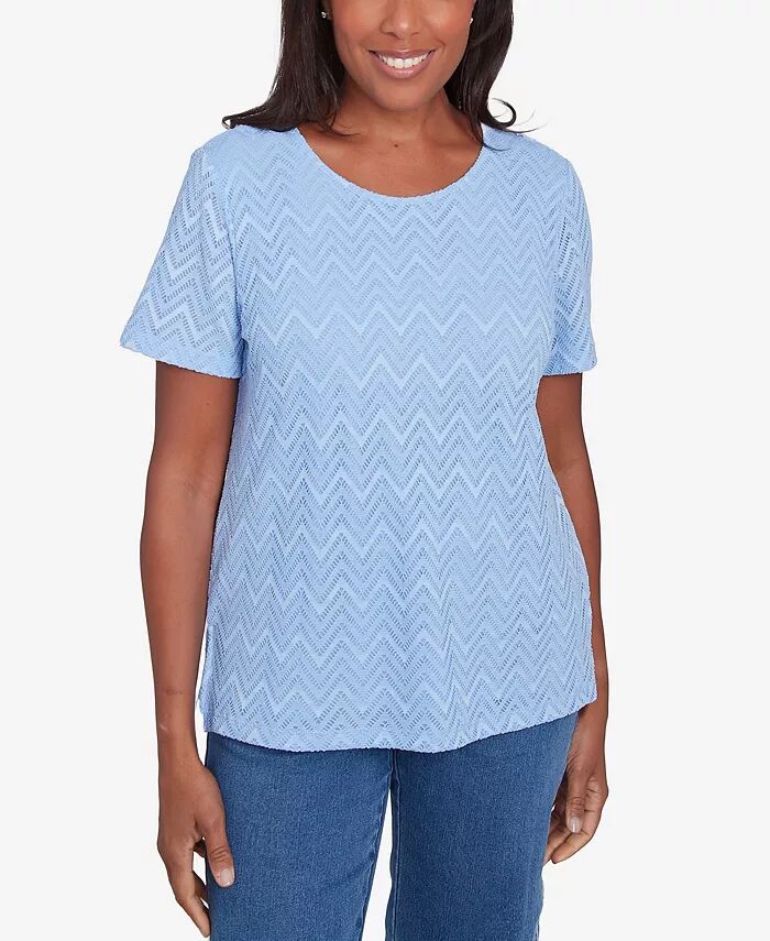 Женский классический фактурный топ с шевронным кружевом сзади Alfred Dunner, фиолетовый
Женский классический фактурный топ с шевронным кружевом сзади Alfred Dunner, фиолетовый