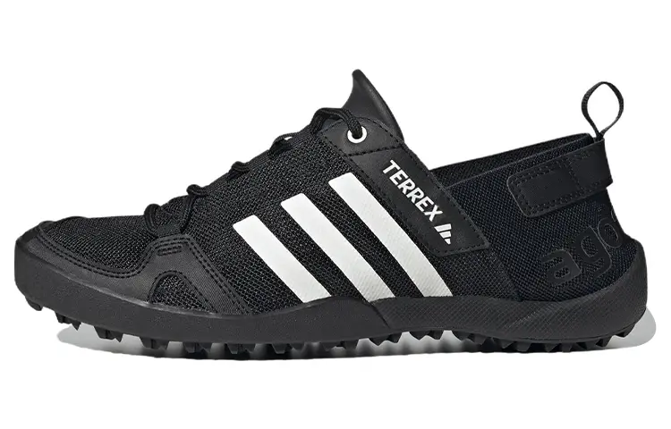 Кроссовки Adidas Terrex Daroga Outdoor Performance Unisex, черный/белый
Кроссовки Adidas Terrex Daroga Outdoor Performance Unisex, черный/белый