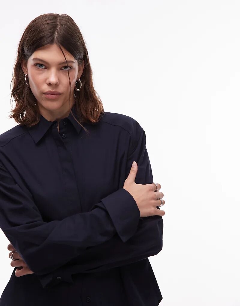 Рубашка с удлиненным подолом и подплечниками ASOS DESIGN темно-синего цвета
Рубашка с удлиненным подолом и подплечниками ASOS DESIGN темно-синего цвета