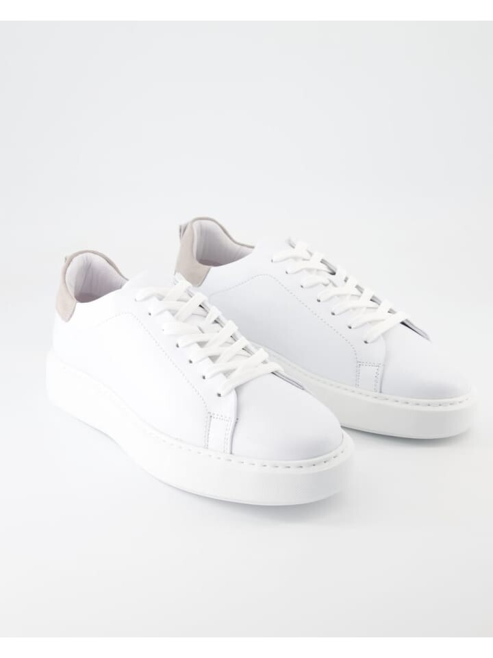 Кроссовки на шнуровке DIGEL, белый
Кроссовки на шнуровке DIGEL, белый