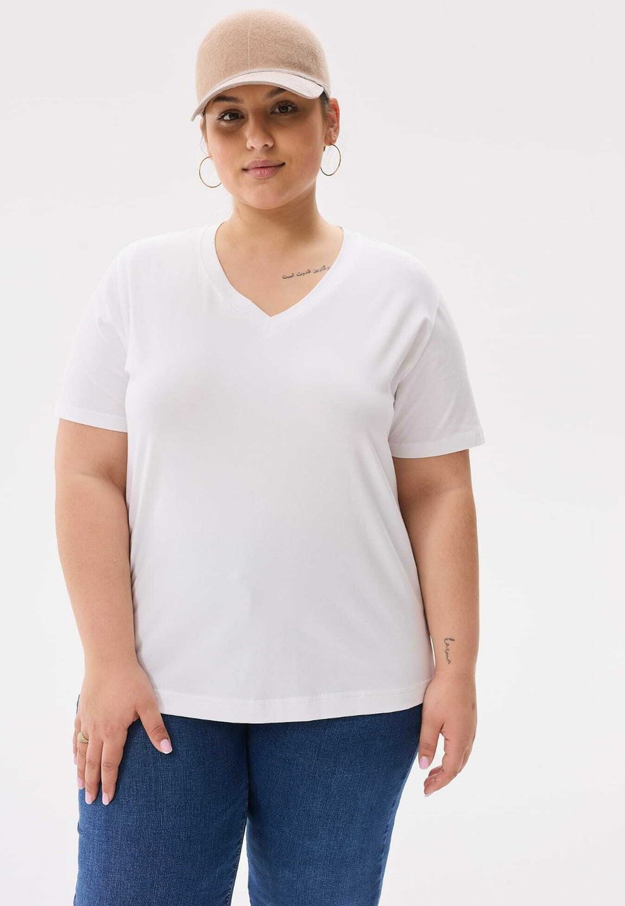 Футболка blue shadow Basic T-shirt, White, Белый, Футболка blue shadow Basic T-shirt, White
Футболка blue shadow Basic T-shirt, White, Белый, Футболка blue shadow Basic T-shirt, White