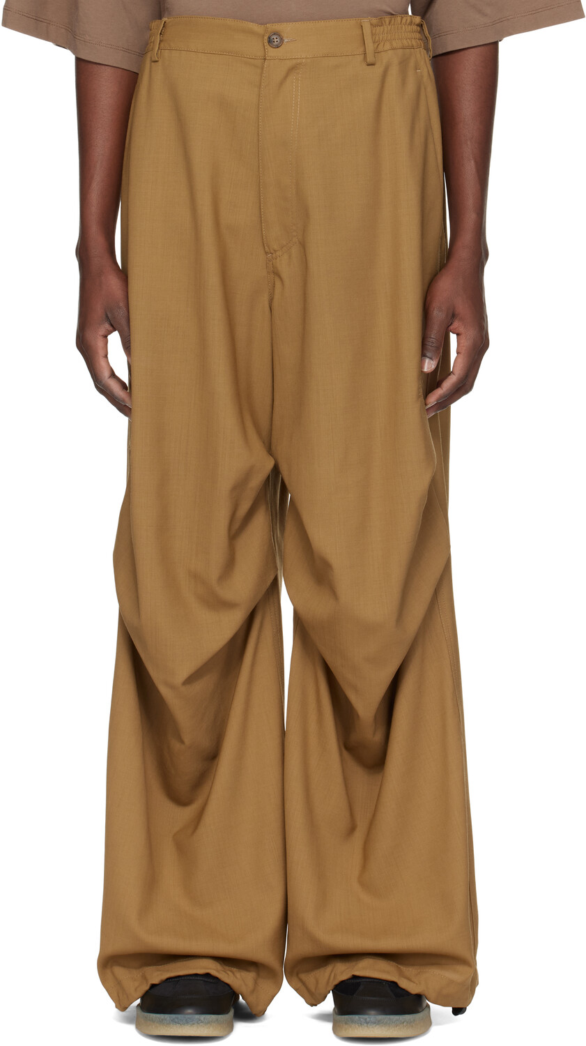 Брюки цвета загара с драпировкой MM6 Maison Margiela
Брюки цвета загара с драпировкой MM6 Maison Margiela