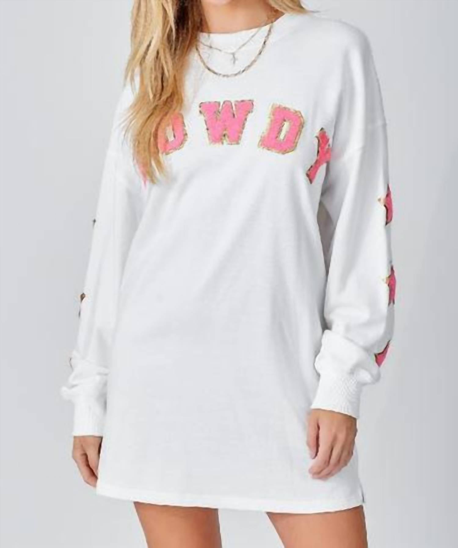 Футболка-платье Howdy с нашивкой Varsity в цвете айвори Baevely by Wellmade, слоновая кость
Футболка-платье Howdy с нашивкой Varsity в цвете айвори Baevely by Wellmade, слоновая кость