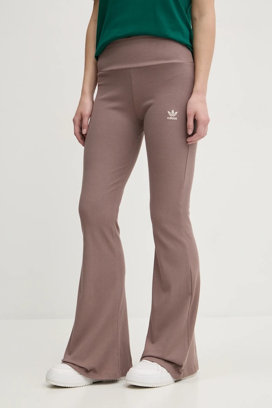 Брюки спортивные Essential Adidas Originals, бежевый 
Брюки спортивные Essential Adidas Originals, бежевый