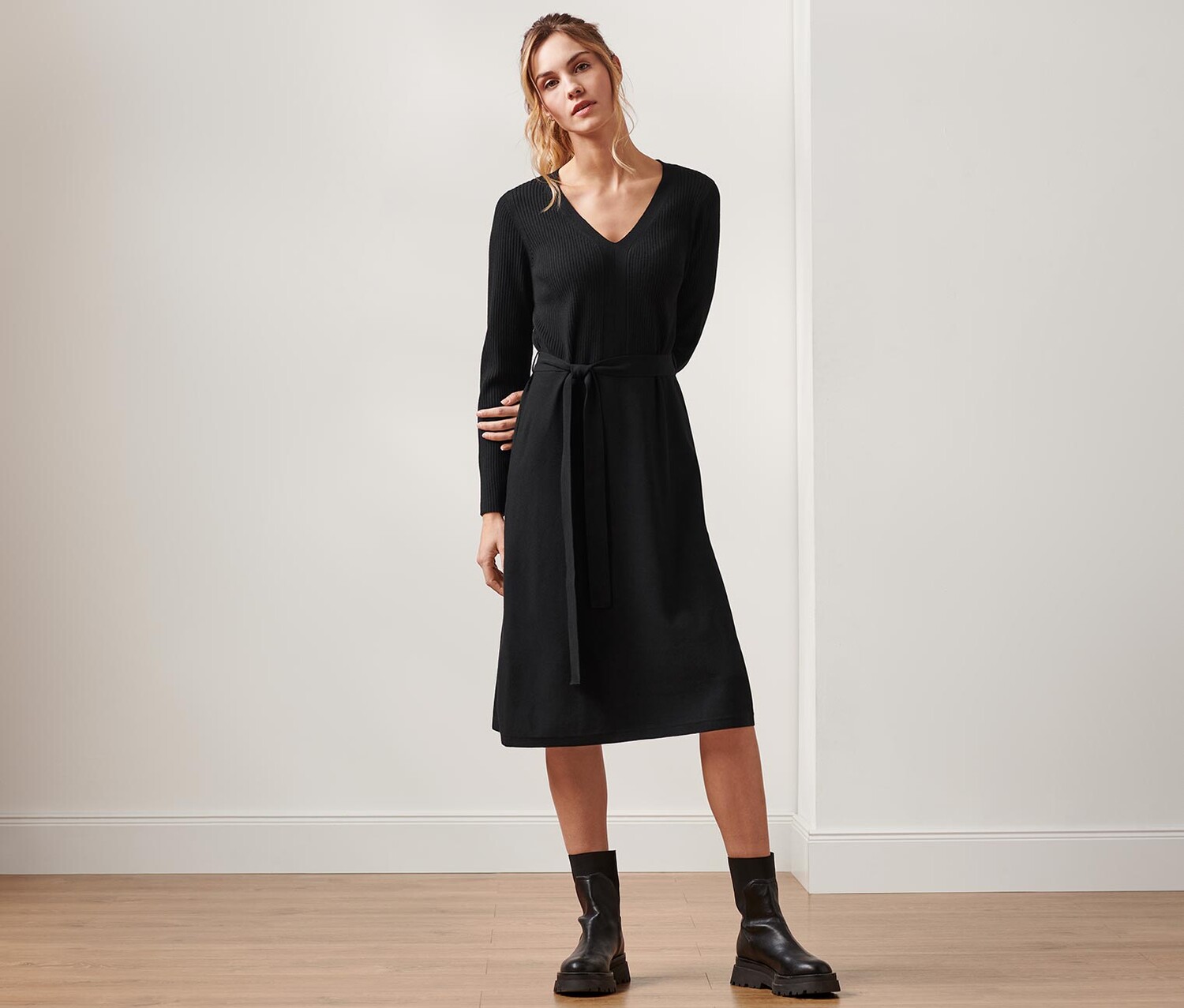 Трикотажное платье Tchibo, черный
Трикотажное платье Tchibo, черный