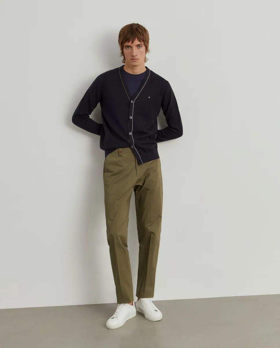 Мужские брюки-чинос прямого кроя зеленого цвета Lion of Porches, зеленый
Мужские брюки-чинос прямого кроя зеленого цвета Lion of Porches, зеленый