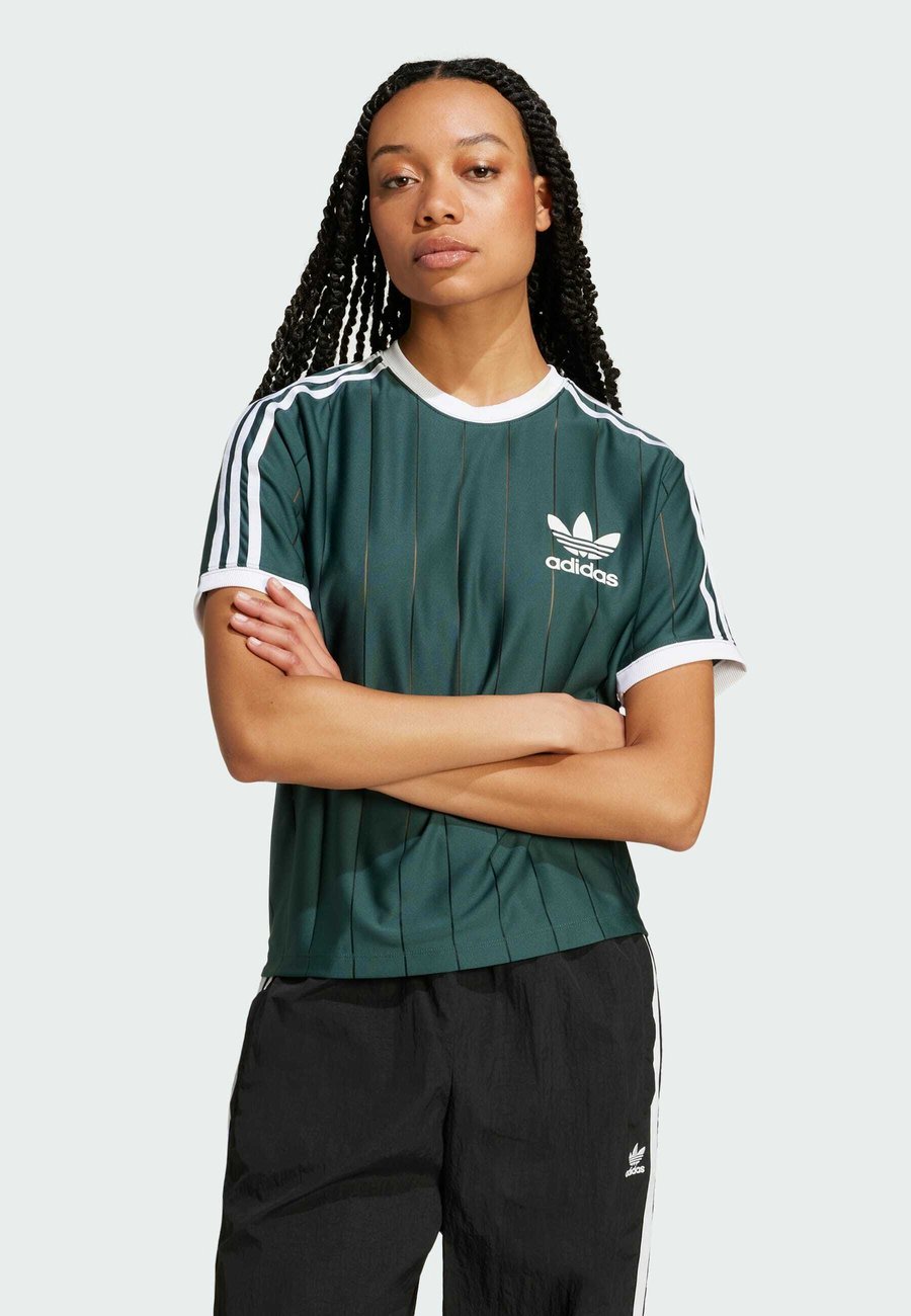 Футболка Adidas Originals 3 S TEE, Mineral Green/Mottled Green, Зеленый, Футболка Adidas Originals 3 S TEE, Mineral Green/Mottled Green
Футболка Adidas Originals 3 S TEE, Mineral Green/Mottled Green, Зеленый, Футболка Adidas Originals 3 S TEE, Mineral Green/Mottled Green