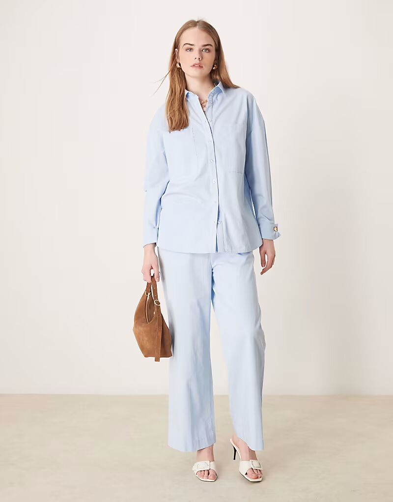 Брюки свободного кроя синего цвета Pretty Lavish
Брюки свободного кроя синего цвета Pretty Lavish