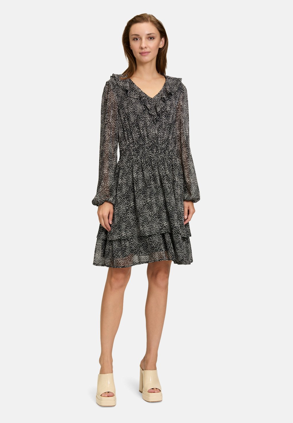 Повседневное платье Cartoon, черный
Повседневное платье Cartoon, черный