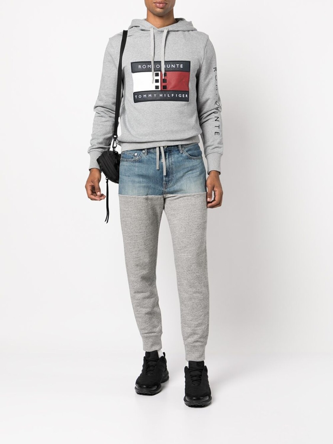 Брюки из джерси со вставками из денима ROMEO HUNTE, серый
Брюки из джерси со вставками из денима ROMEO HUNTE, серый