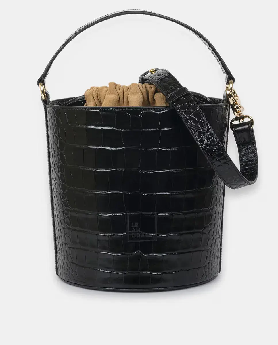 Сумка-ведро из черной тисненой кожи Leandra, черный
Сумка-ведро из черной тисненой кожи Leandra, черный
