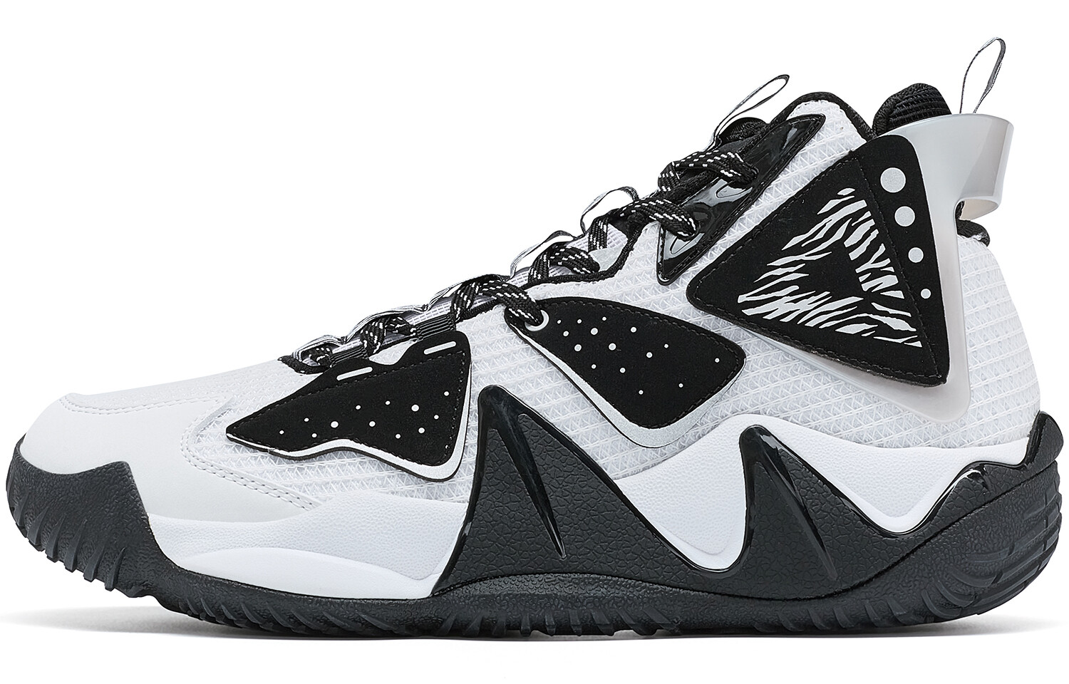 Баскетбольные кроссовки Beast Plus мужские, среднего размера, белые/черные Peak
Баскетбольные кроссовки Beast Plus мужские, среднего размера, белые/черные Peak